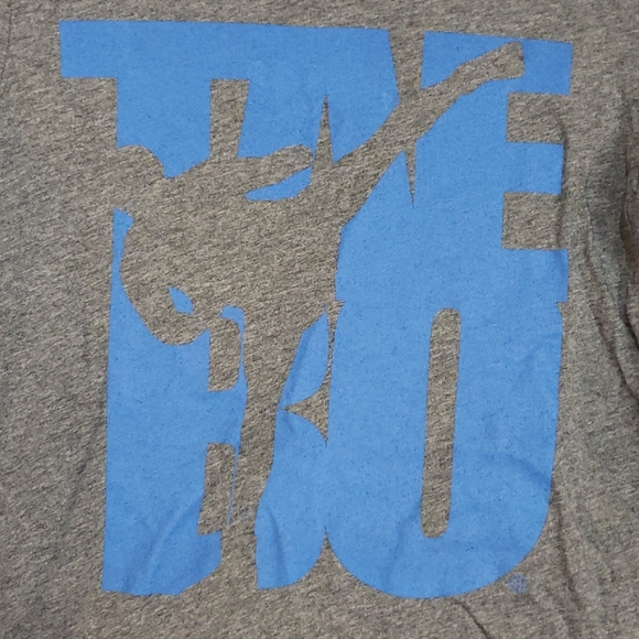 Heather Tae Bo Impact Kicking Man Text L/S shirt - Picture 2 of 4